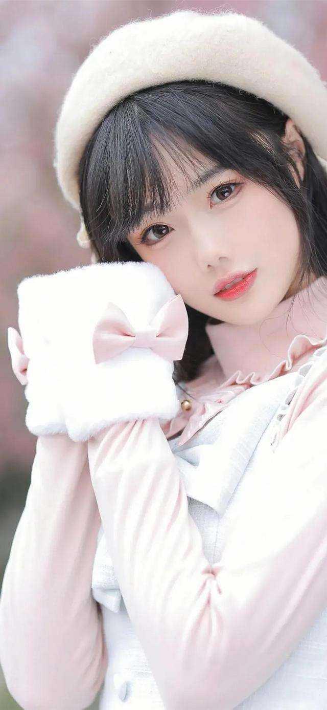 女主叫夏思予的